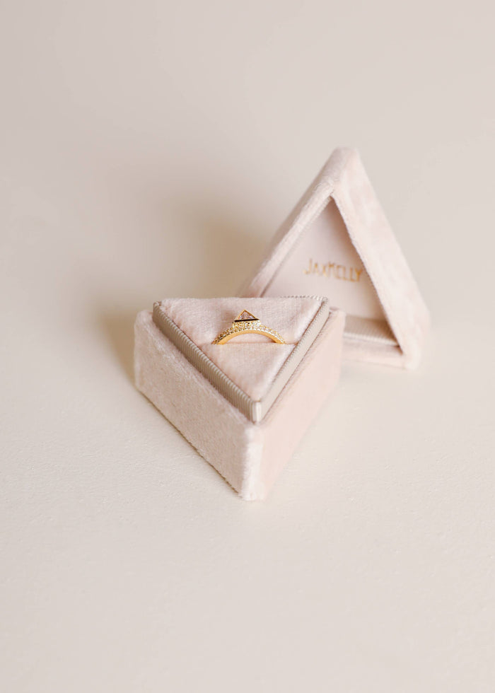 Velvet Jewelry Box - Triangle - Cream: Cream