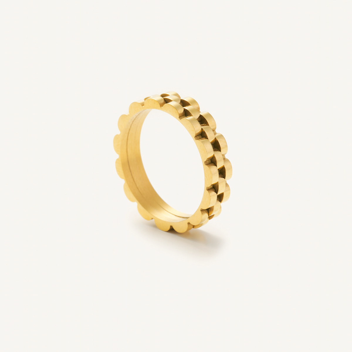 Cameron Gold Ring: 6