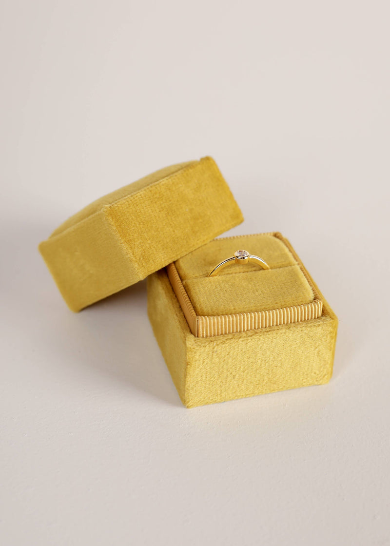 Velvet Jewelry Box - Square - Chartreuse: Chartreuse