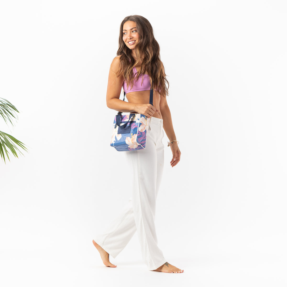 Adrift Crossbody Serene