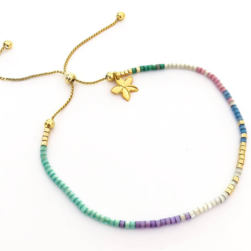 Lani 'Ae Bead Bracelet: Plumeria / Spring (Pastels w/ Gold)