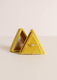 Velvet Jewelry Box - Triangle - Chartreuse: Chartreuse